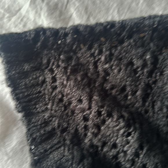 Black short sleeve crocheted top. Size small. - Picture 4 of 5